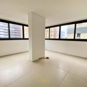 Apartamento com 140m², 3 dormitórios, 3 suítes, 2 vagas no Voga em Torres para Comprar