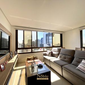 Apartamento, 2 dormitórios, 2 suítes, 2 vagas no Absoluto em Torres para Comprar