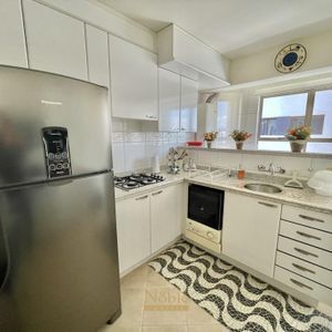 Apartamento com 98m², 3 dormitórios, 1 suíte, 1 vaga no Mar de Flores em Torres para Comprar