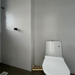 Apartamento com 166m², 2 dormitórios, 2 suítes, 2 vagas no La Vistara em Torres para Comprar