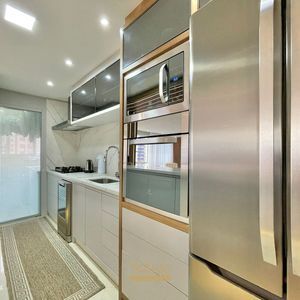 Apartamento com 120m², 3 dormitórios, 1 suíte, 2 vagas no Michelângelo em Torres para Comprar