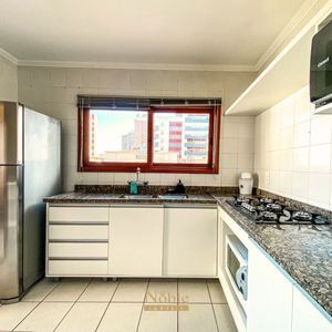 Apartamento com 120m², 3 dormitórios, 1 suíte, 1 vaga no Everest em Torres para Comprar