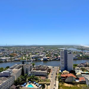 Apartamento com 113m², 3 dormitórios, 1 suíte, 2 vagas no Vista Mare em Torres para Comprar