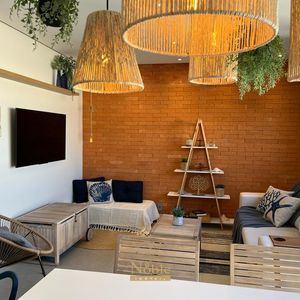 Apartamento com 74m², 2 dormitórios, 1 suíte, 2 vagas no Essenza em Torres para Comprar