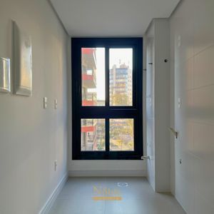 Apartamento com 78m², 2 dormitórios, 1 suíte, 1 vaga no Freedom em Torres para Comprar