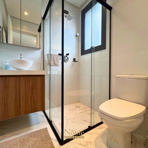 Apartamento com 64m², 2 dormitórios, 1 suíte, 1 vaga no Aston em Torres para Comprar