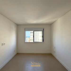 Apartamento com 78m², 2 dormitórios, 1 suíte, 1 vaga no San Pietro em Torres para Comprar