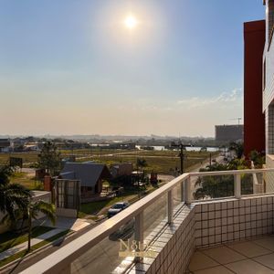 Apartamento com 161m², 3 dormitórios, 1 suíte, 1 vaga no Parliluad em Torres para Comprar