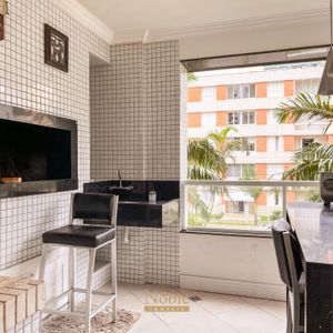 Apartamento com 232m², 4 dormitórios, 4 suítes, 2 vagas no Estevanell em Torres para Comprar