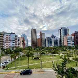 Apartamento com 131m², 3 dormitórios, 3 suítes, 2 vagas no Cortemaggiore em Torres para Comprar