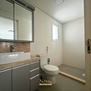 Apartamento com 126m², 3 dormitórios, 1 suíte, 2 vagas no Capadócia em Torres para Comprar