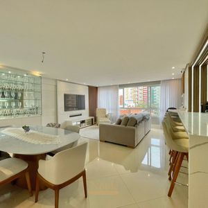 Apartamento com 120m², 3 dormitórios, 1 suíte, 2 vagas no Michelângelo em Torres para Comprar