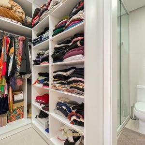 Apartamento com 103m², 3 dormitórios, 3 suítes, 2 vagas no Absoluto em Torres para Comprar