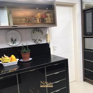 Apartamento com 146m², 3 dormitórios, 1 suíte, 1 vaga no Marechiare em Torres para Comprar