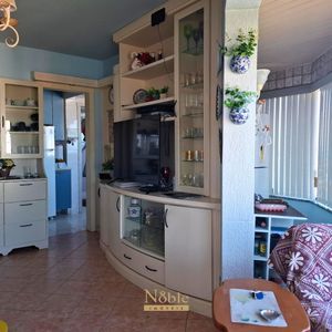 Apartamento com 98m², 3 dormitórios, 1 suíte, 3 vagas no Metropolitan em Torres para Comprar