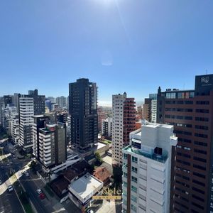 Apartamento com 108m², 3 dormitórios, 3 suítes, 2 vagas no Urban em Torres para Comprar