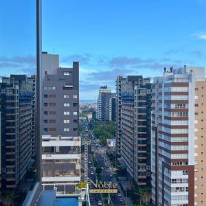 Apartamento com 92m², 2 dormitórios, 2 suítes, 1 vaga no Rosa dos Ventos em Torres para Comprar