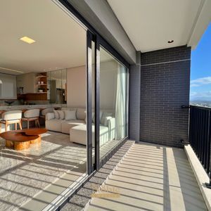 Apartamento com 91m², 2 dormitórios, 2 suítes, 2 vagas no Toronto em Torres para Comprar