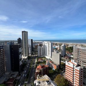 Apartamento com 113m², 3 dormitórios, 3 suítes, 2 vagas no Mirage em Torres para Comprar