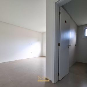 Apartamento com 150m², 3 dormitórios, 1 suíte, 2 vagas no Morada do Parque em Torres para Comprar