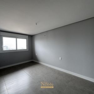 Apartamento com 108m², 3 dormitórios, 1 suíte, 2 vagas no Maui Residencial em Torres para Comprar