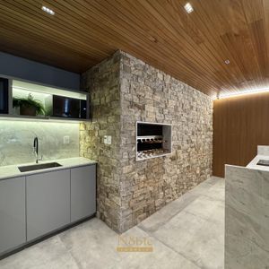 Apartamento com 114m², 3 dormitórios, 1 suíte, 1 vaga no Titanium em Torres para Comprar