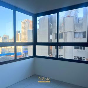 Apartamento com 72m², 2 dormitórios, 1 suíte, 1 vaga no Towers Trade Center em Torres para Comprar