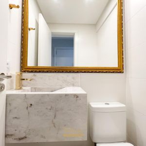 Apartamento com 124m², 3 dormitórios, 3 suítes, 2 vagas no Lê Classic em Torres para Comprar