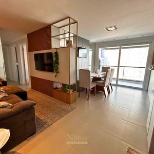 Apartamento com 92m², 3 dormitórios, 1 suíte, 2 vagas no Più Belle Residencial em Torres para Comprar