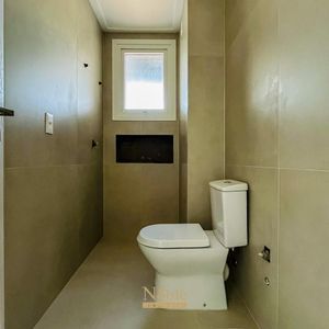 Apartamento com 110m², 3 dormitórios, 3 suítes, 2 vagas no Montalcino em Torres para Comprar