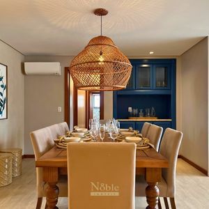 Apartamento com 180m², 3 dormitórios, 1 suíte, 2 vagas no Debret em Torres para Comprar