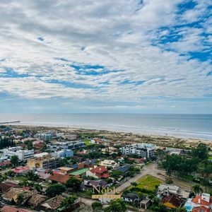 Apartamento com 142m², 3 dormitórios, 3 suítes, 2 vagas no Voga em Torres para Comprar