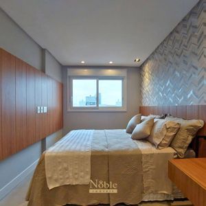 Apartamento com 102m², 3 dormitórios, 1 suíte, 2 vagas no Maui Residencial em Torres para Comprar