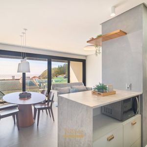 Apartamento com 82m², 2 dormitórios, 1 suíte, 1 vaga no Essenza em Torres para Comprar