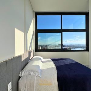 Apartamento com 78m², 2 dormitórios, 1 suíte, 3 vagas no Vista Mare em Torres para Comprar