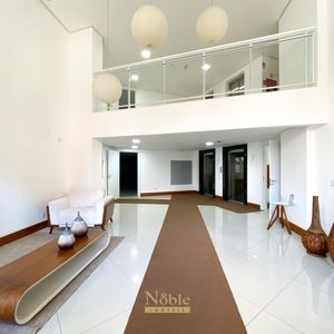 Apartamento com 120m², 4 dormitórios, 1 suíte, 2 vagas no Michelângelo em Torres para Comprar