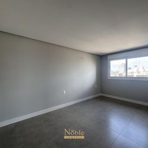 Apartamento com 102m², 3 dormitórios, 1 suíte, 2 vagas no Maui Residencial em Torres para Comprar