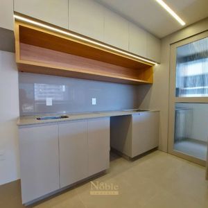 Apartamento com 92m², 2 dormitórios, 2 suítes, 1 vaga no Rosa dos Ventos em Torres para Comprar