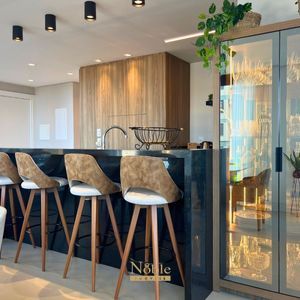 Apartamento com 158m², 3 dormitórios, 3 suítes, 2 vagas no Voga em Torres para Comprar