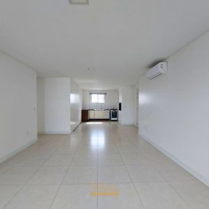 Apartamento com 103m², 3 dormitórios, 1 suíte, 1 vaga no Paris em Torres para Comprar