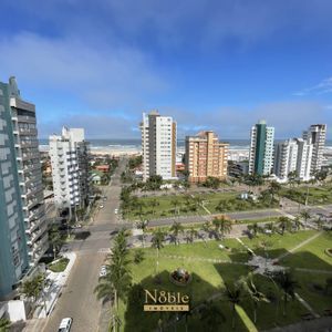 Apartamento com 143m², 3 dormitórios, 2 suítes, 1 vaga no Canto do Mar em Torres para Comprar