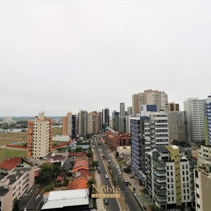 Apartamento com 109m², 3 dormitórios, 1 suíte, 2 vagas no San Pietro em Torres para Comprar