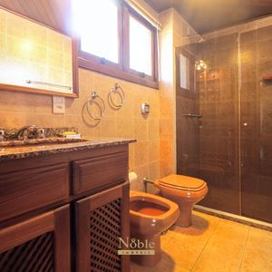 Apartamento com 123m², 3 dormitórios, 1 suíte, 1 vaga no Antares em Torres para Comprar