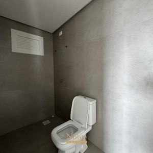 Apartamento com 108m², 3 dormitórios, 1 suíte, 2 vagas no Maui Residencial em Torres para Comprar