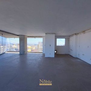 Apartamento com 130m², 4 dormitórios, 4 suítes, 2 vagas no Mirage em Torres para Comprar