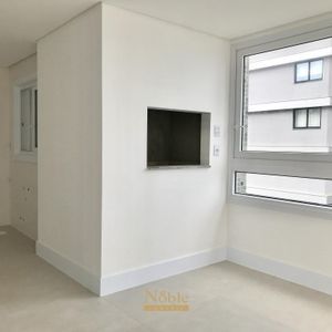 Apartamento com 130m², 3 dormitórios, 1 suíte, 2 vagas no Monterrey em Torres para Comprar