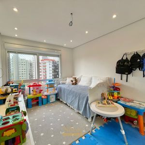 Apartamento com 120m², 3 dormitórios, 1 suíte, 2 vagas no Michelângelo em Torres para Comprar