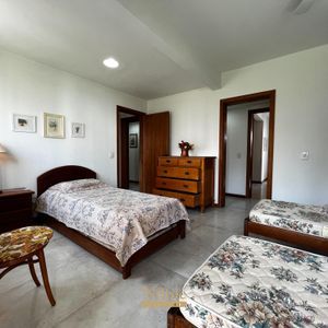 Apartamento com 155m², 3 dormitórios, 1 suíte, 1 vaga no Edificio Villa Itaparica em Torres para Comprar