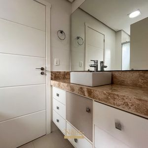 Apartamento com 130m², 3 dormitórios, 3 suítes, 1 vaga no Avant Garde em Torres para Comprar