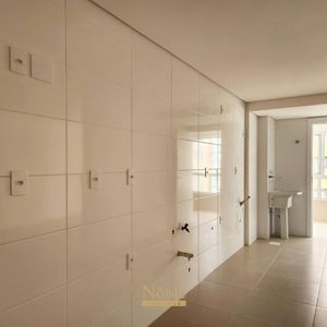 Apartamento com 85m², 2 dormitórios, 1 suíte, 1 vaga no San Pietro em Torres para Comprar